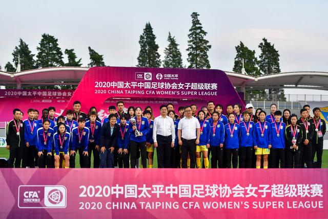 马卡：B席希望尽快确定未来专注于世界杯，马竞、巴萨争夺球员